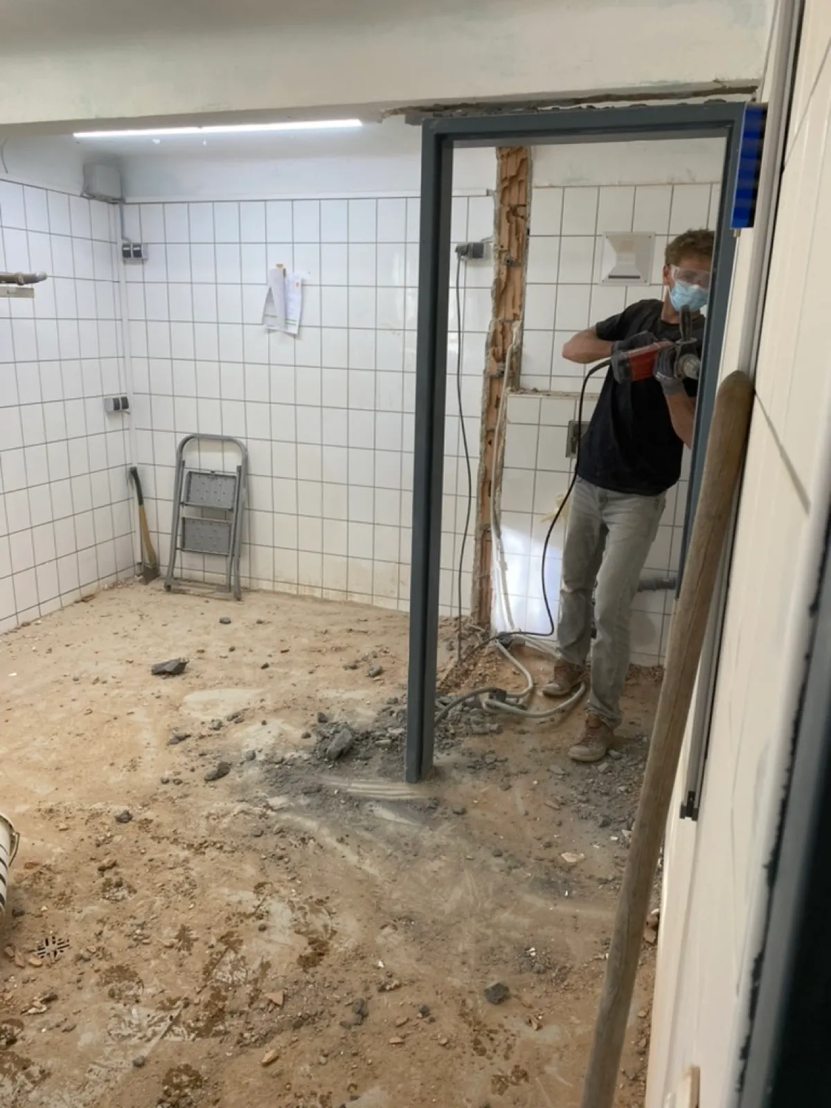 Removing walls and demolition